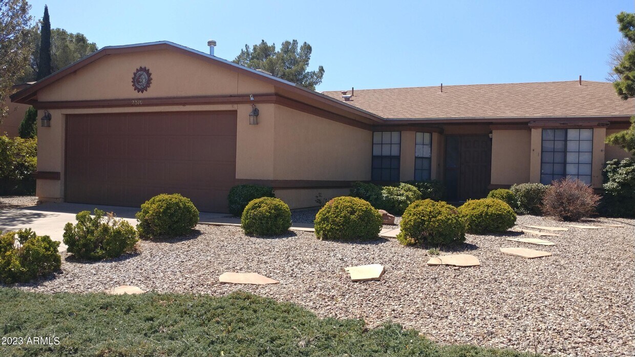 2310 S Iris Dr, Sierra Vista, AZ 85635 House Rental in Sierra Vista