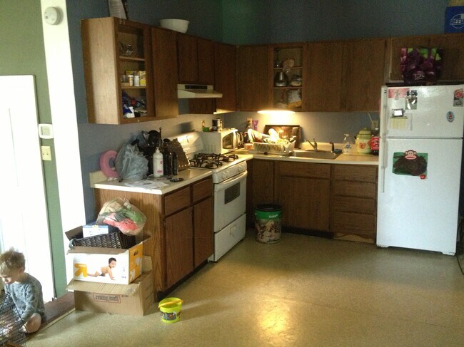 Foto del edificio - 79 Lower Creek Rd