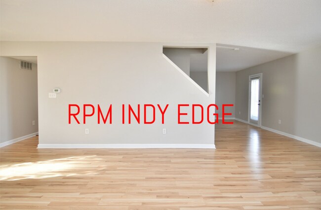 Building Photo - Fully Renovated 3bed/2.5 bath in Lawrence ...