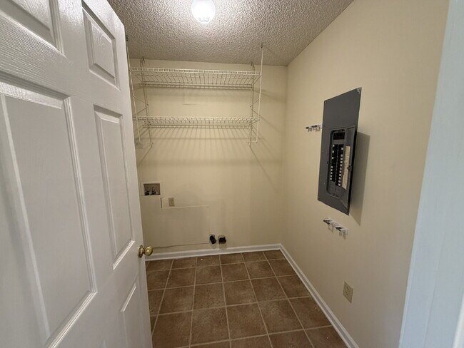 Foto del edificio - Home for Rent