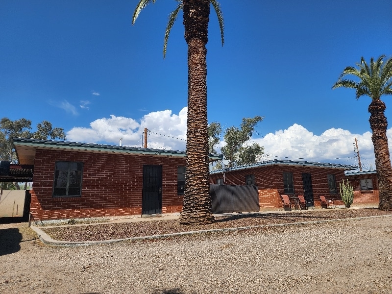 Photo - 2531 N Edith Blvd