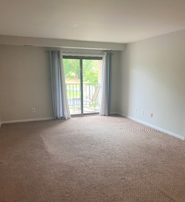 Foto del edificio - 4509 N Hedgerow Dr