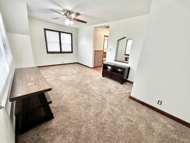 Foto del edificio - 3135 S 14th St
