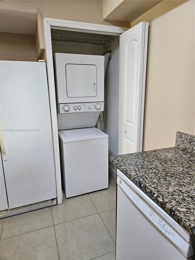 Foto del edificio - 14901 SW 82nd Terrace