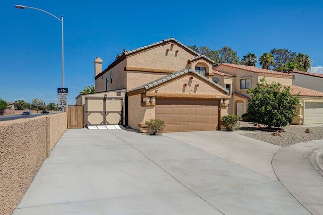 Foto del edificio - 4 Bedroom in the desirable Woodcrest Community available for Immediate Move-In!