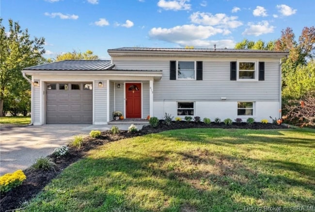 Building Photo - 613 Cherokee Dr