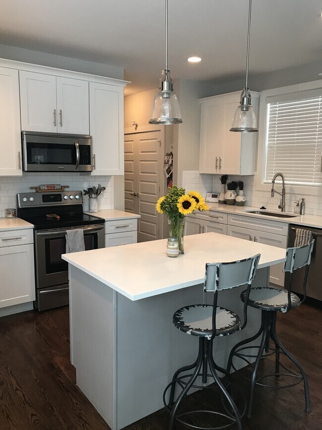 Foto del edificio - Coming Soon-Great house in The Nations!