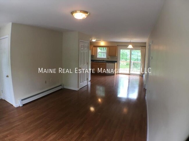 Building Photo - 706 Fuller Rd