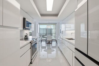 Building Photo - 3210 S Ocean Blvd