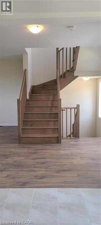 Photo du bâtiment - 23 Utter Pl