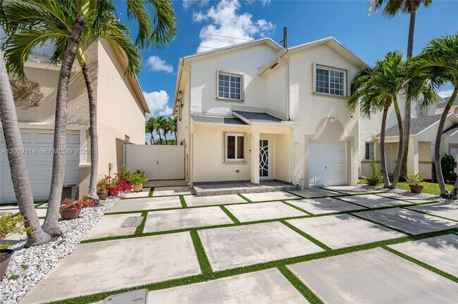 Building Photo - 13753 SW 160th Terrace