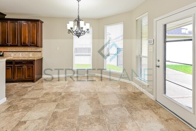 Foto del edificio - REDUCED!