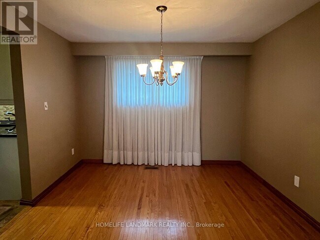 Building Photo - 12 Pratt Cir