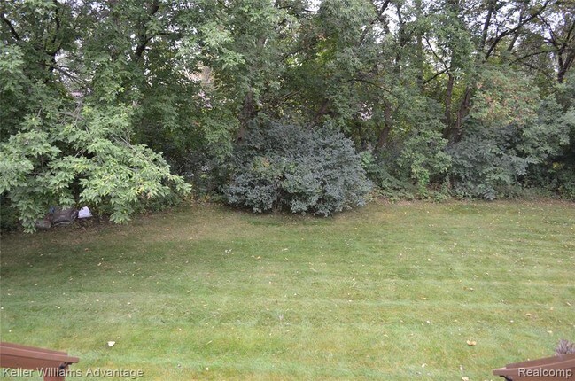 Foto del edificio - 40497 Bluesprings Ct