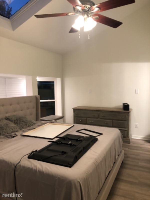Building Photo - 2 br, 1 bath Townhome - 1336 Helios Ave