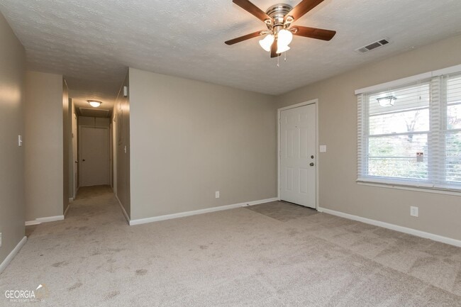 Building Photo - 287 Dogwood Ln NW