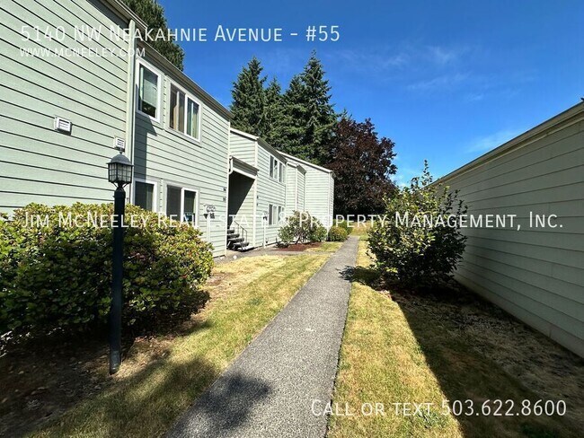 Foto del edificio - 5140 NW Neakahnie Ave