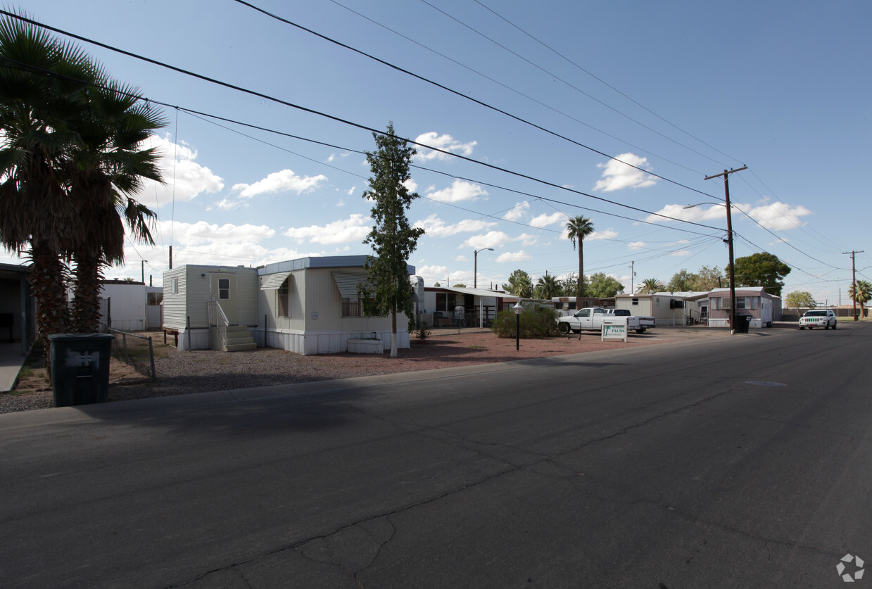 Foto del edificio - Adobe Palms Mobile Home Park