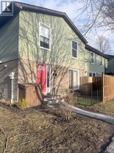 Building Photo - 70 Fiddlers Green Rd