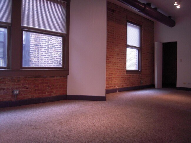 Foto del edificio - 2216 W Taylor St