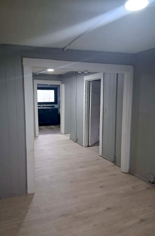 Building Photo - 325 Apple St