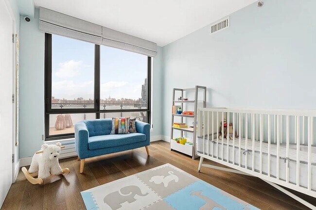 Foto del edificio - 50 Greenpoint Ave