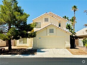 Building Photo - 5240 Del Lago Dr