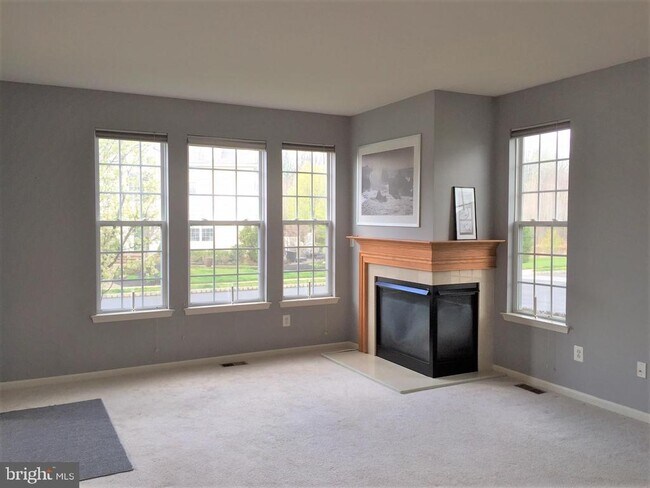 Foto del edificio - 39 Spyglass Ct