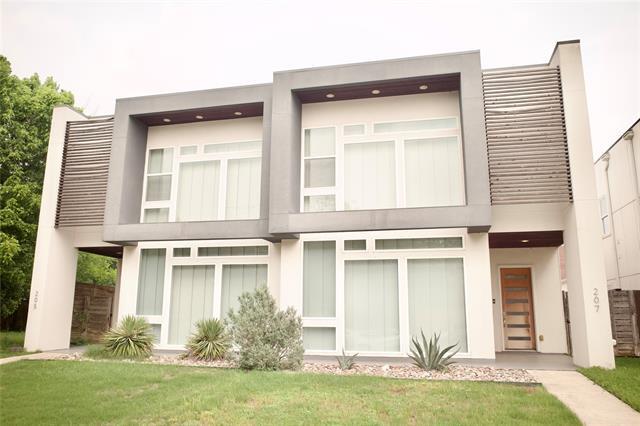 Foto del edificio - 207 Adrian Dr