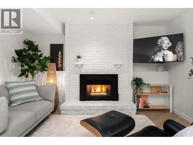 Photo du bâtiment - 3260 Robinson Rd