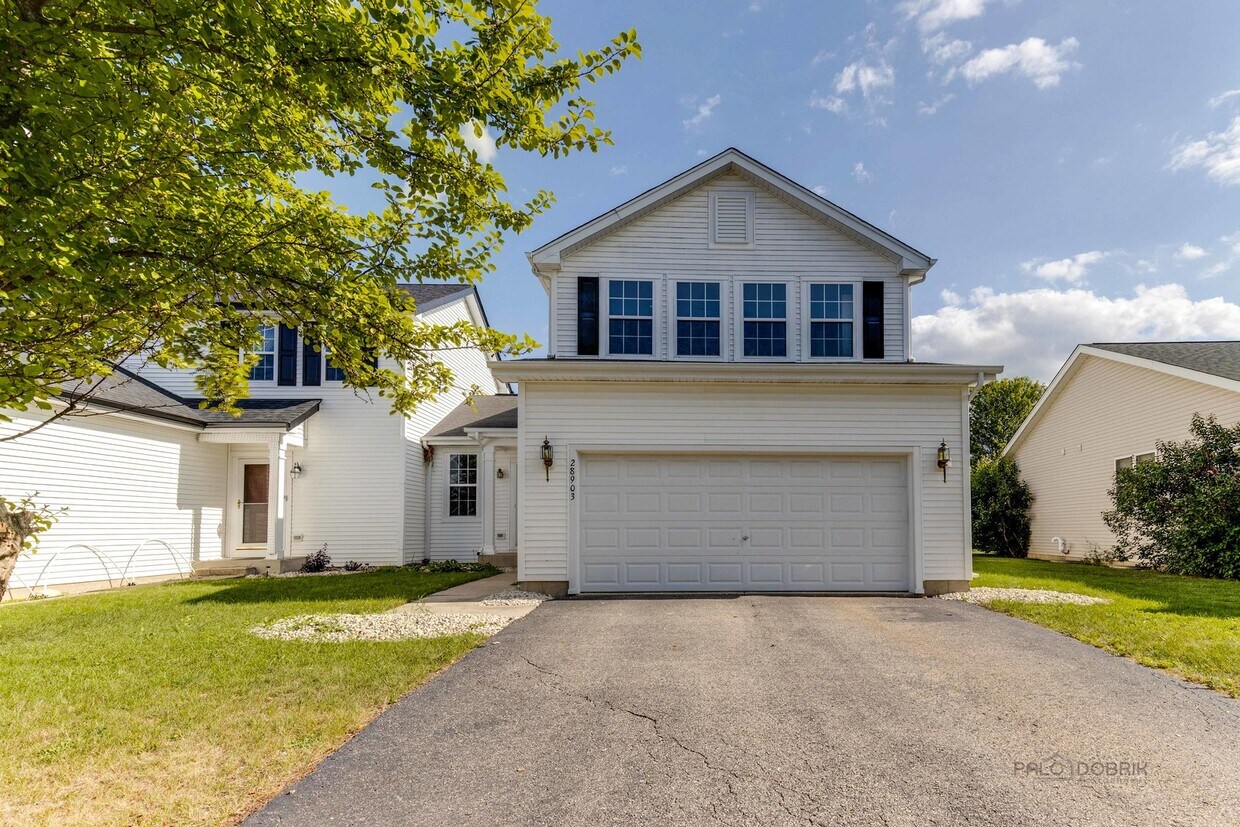 Primary Photo - 28903 Bayberry Ct