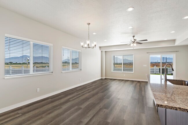 Building Photo - 2984 S 3525 W