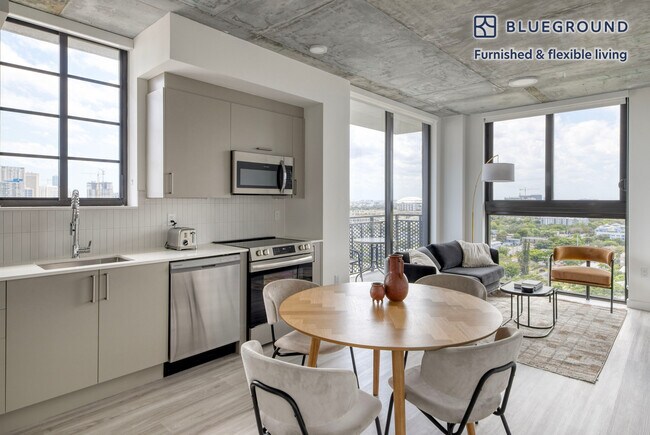 Foto del edificio - 23 NE 17th Ter