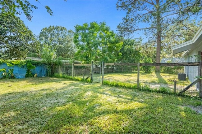 Building Photo - 21366 Anderson Rd