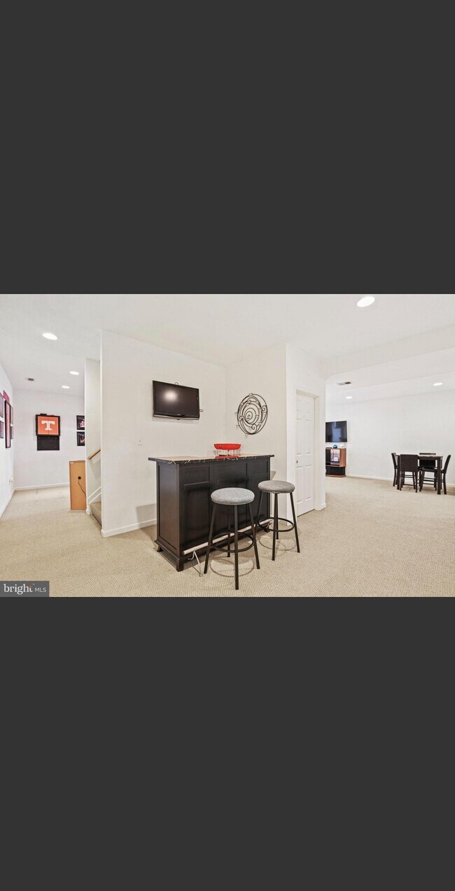 Foto del edificio - 131 Claude Ct SE