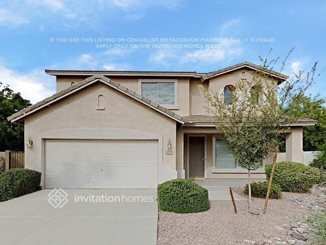 Building Photo - 3722 E Meadowview Dr