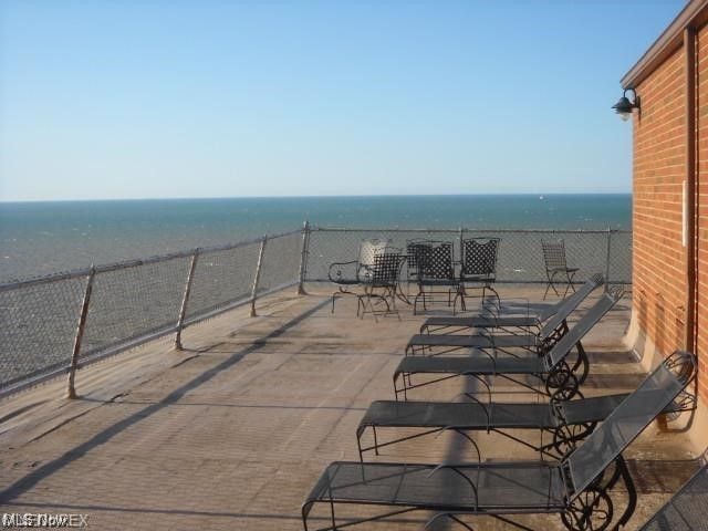 Rooftop Deck - 11850 Edgewater Dr