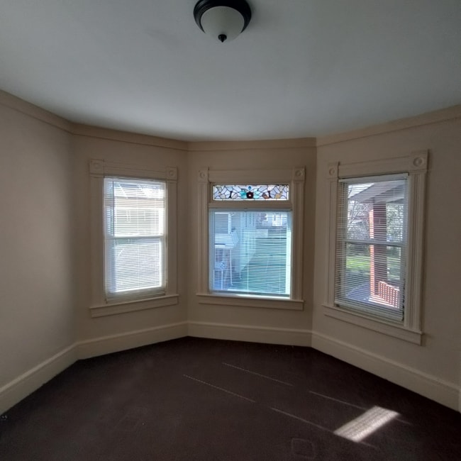 Building Photo - 39 Wendell Pl