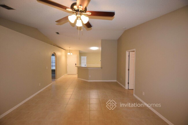 Foto del edificio - 4314 Horseshoe Pick Ln