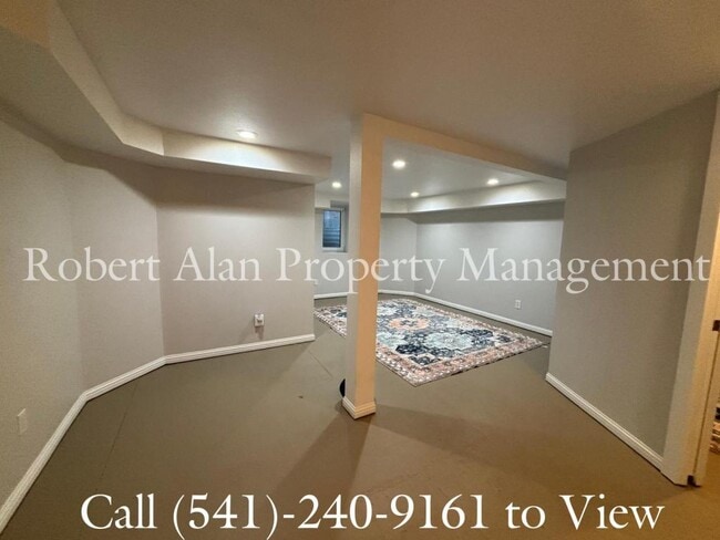 Foto del edificio - 916 SE Byers Ave