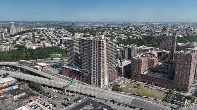  - Hudson House West