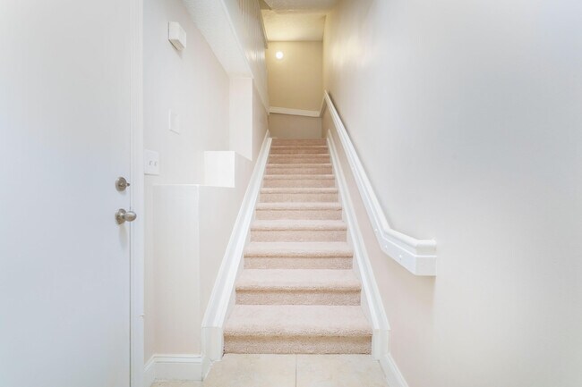 Foto del edificio - 20889 St Andrews Blvd
