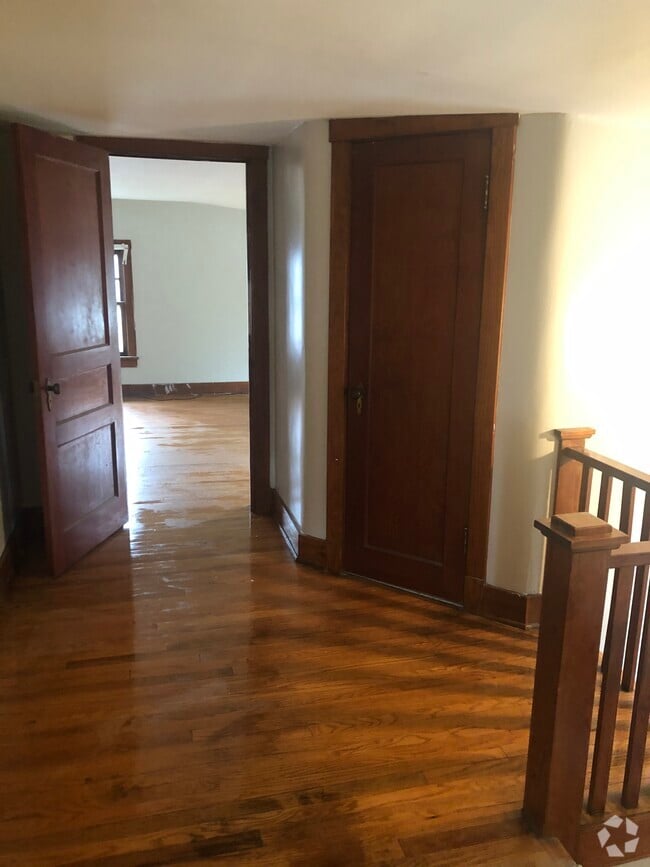 Crescent Hill Apartments for Rent Louisville, KY