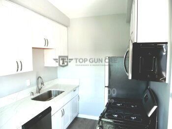 Foto del edificio - 3781-87 32nd St