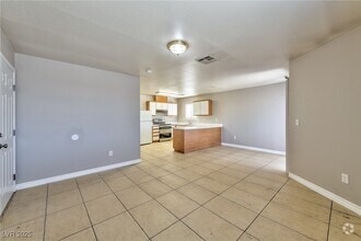 Building Photo - 6983 Appleton Dr