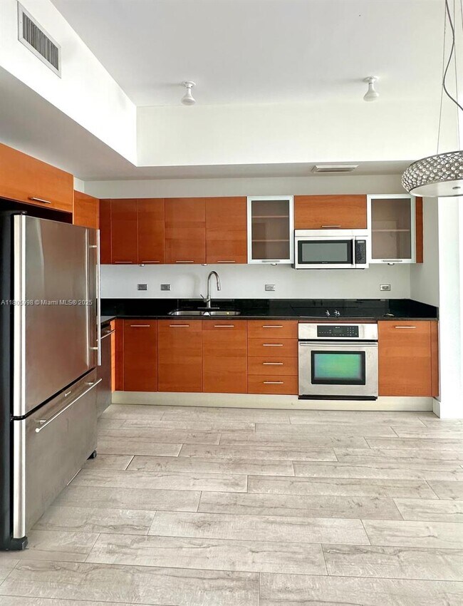 Foto del edificio - 3470 E Coast Ave
