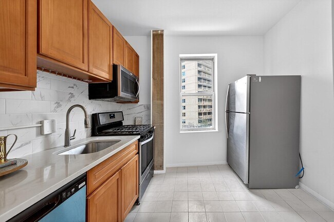 Foto del edificio - 6045 JFK Blvd E