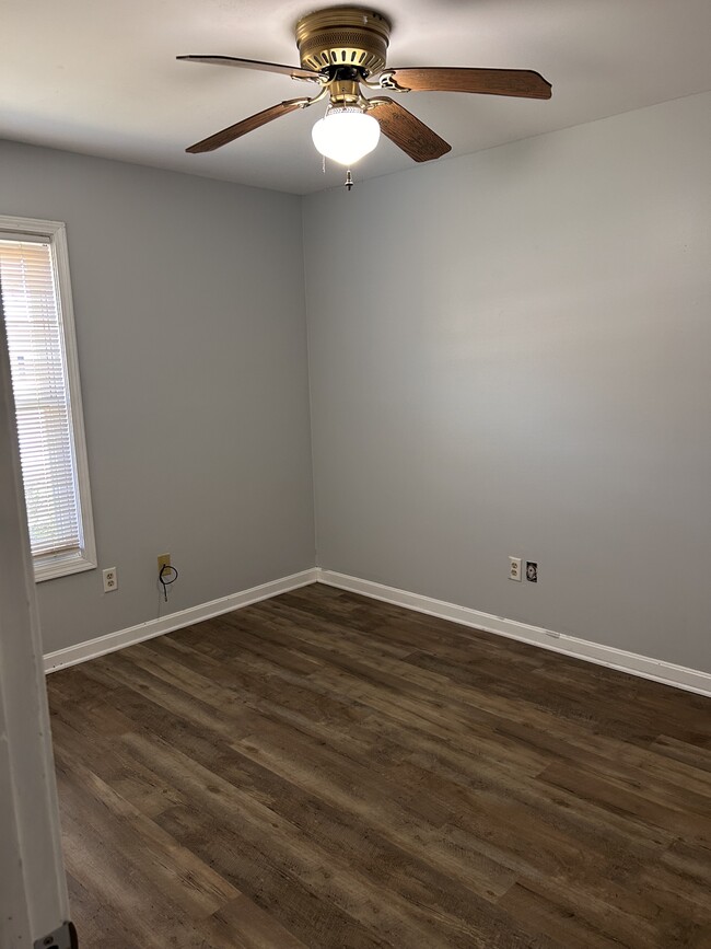 Building Photo - 4618 Iron Cir