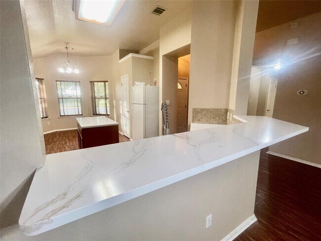 Foto del edificio - 1206 Brighton Bend Ln