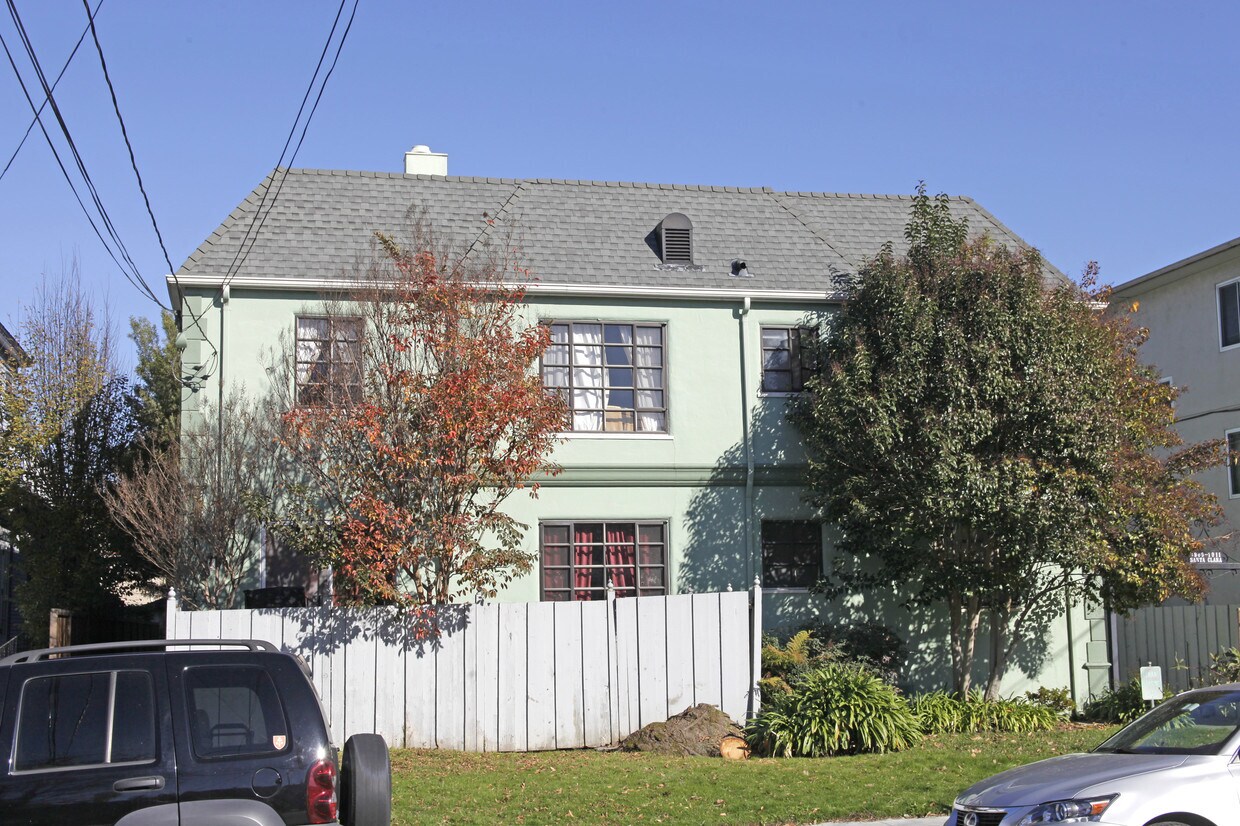 Building Photo - 1909-1911 Santa Clara Ave